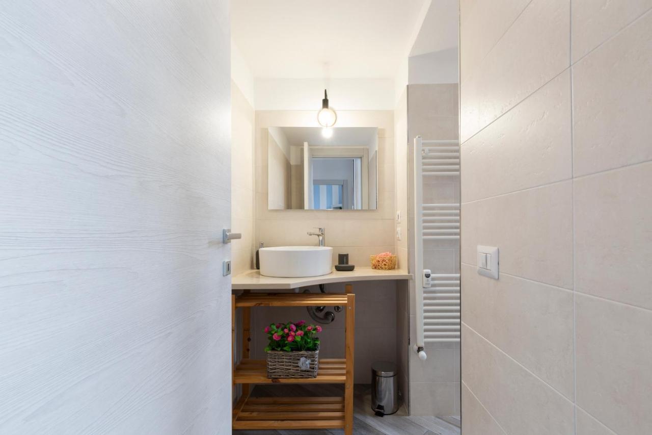 Mezzofanti - Tre Ponti Apartment Milan Exterior photo